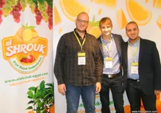 The Managing Directors of El Shrouk (Egypt), Osama Abdelhady, (left)and Mosama Abdelhady (right) with Christoph Schuback of Goldfinger Banana Trading (Spain)