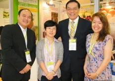 .. full of energy, the Lytone Enterprise team with their President (2nd from right), Wailliam T.H Chang.. Hank Wu (left), Ivy Lin and Ms. Cherry (right)