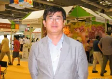 Jun Jeff of Top Fruit Co., Ltd., started his own company after working in Gyeongnam Trading - Seoul, Korea