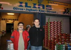 Ilias salesmen. Ilias was founded in 1990 and besides fruit and vegetables also supplies olives, cheese and yoghurt. As far as product supply is concerned a lot comes from the Netherlands and Belgium. (www.ilias-hannover.de)