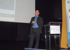 Heider Cabral - ABANORTE explians the logistical challenges of exporting fruit from Brazil.