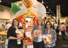 Rochelle Van Den Broek, Katharine Grove and Linda McFarland from CMI Apples promoting the Honey Crisp.