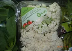 Cauliflower florets.