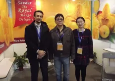 Arjun Misra Snachez from Hydra International, Japan with Vinod Kaul from Misra Automatics with Michelle Wang