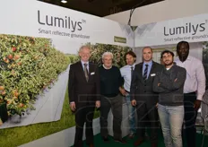 The staff of Beaulieu International Group with that from Agritenax, Italian distributor of Lumilys.