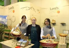 Verena, Bambama and Anna distribute Leni's products. The brand is owned by VOG Product, and identifies the line of processed apple products such as fruit juice and apple wedges.