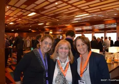 Isabelle Chatagnier (GS1 France), Jane Proctor (CPMA) and Dorien Mouthaan (GS1 Netherlands).