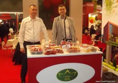 Pawel Kwietniewski and Damien Gulewski from Green Logistics. The company has 52 ha of greenhouses in Poland which produce a wide range of tomato varieties.