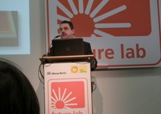 Future Lab presentation; 'Groundbreaking solutions in convenience packaging'- Jeffrey Brandenburg, President of JSB