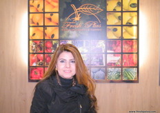 Ms. Rana of Fresh Plus (Egypt), main products are citrus, grapes, melons and onions.