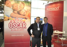 "Guy Milette from Courchesne Larose (Canada, Montréal) and Jean-Baptiste Pinel from Prim'Land both happy about the new Oscar logo and slogan: "Be Kiwi, Be Happy"