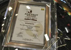 The Northwest Cherries won the Asia Fruit Award