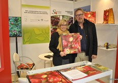 Erin Wallich and Peter Simonsen from Summerland Varieties. They represnet varieties like the Ambrosia. Besides apples they represent 60% of cherries in the world.