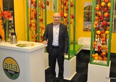 Israeli peppers from Avi Kadan from Adafresh. He is still positive about the market.