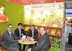 Pomanjou International is very strong in the market with the Honeycrunch apple.