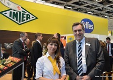 Marketing manager Ralph Fischer was the man in charge at the booth of Internationale Fruchtimport Gesellschaft Weichert GmbH & Co. KG, better known as INTER. INTER markets bananas, pineapples and other exotic fruits.