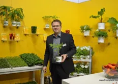Bernd Wenninghoff, Key Account Plants of Volmary GmbH, was available with his expertise for the visitors. The main products of Vomlary are flower and vegetable seedlings and seeds for commercial horticulture.