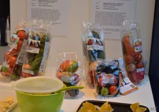 Diy Fresh Packs contain all ingredients for a four person meal, as well as a recipe. The products were introduced in February 2014, and were nominated for the Innovation Award.