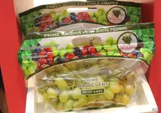 resealable standing bag for grapes. Such packagings could be found everywhere at the trade show