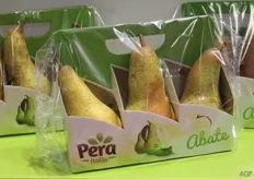 new packaging for Abate pears