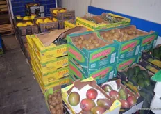 The product range of SET Lebensmittelgroßhandel GmbH includes many exotic fruits.