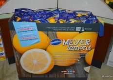 Just introduced by Sunkist, a bin that's easy to customize for the retailer.