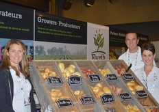 The team of Earth Fresh Foods