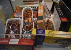 Yummy Tunisian dates exhibited at the Tunisian booth.