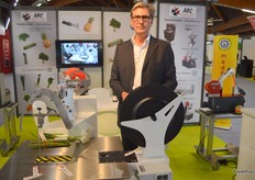 Dylan Auffray from Arc, manufacturer of binding machines to label fruits and vegetables.