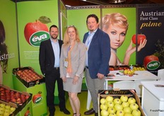 Heinrich Juritsch, Roland Rosenzopf and colleague form Eva Handels GmbH, Austrian Apple Export Association.