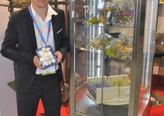 Nicolas Vialade from Maison Vialade a French mushroom grower of mainl white mushroom, but has also exotic mushrooms.