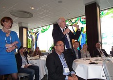 Michael Worthington, CEO of PMA Australia- New Zealand, asks a question during the presentation “The New Consumer: Tech Trends & The Era of Mindful Consumption”.