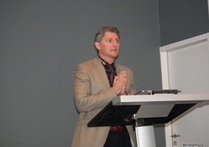 "Jacco Vooijs, Manager QA/QC, Royal Fruitmasters speaking during the presentation, "Creating Conversation: A Discussion on Food Safety"."