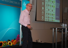 David Hughes, Imperial College London talks about the fall of Tesco, rise of ALDI and online shopping.