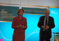 Cathy Burns, President of the PMA and Michael Worthington, PMA A-NZ.