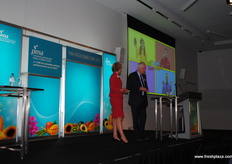 Cathy and Michael announce a new marketing campaign to promote fruit and vegetables to kids.