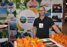 Marcel van der Pluijm with Global Green Team proudly shows the company's latest innovation: Enjoya peppers.