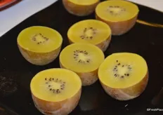JinGold kiwifruit from Chile is a new product to the US market.