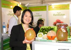 Tu Phan, Managing Director of Anh Duong Sao, the company is a group of young and dynamic teams specialized in agricultural business.