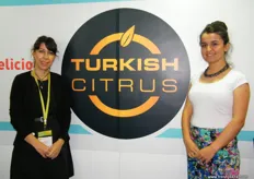 Sultan Bayrak and Mediha Ilgaz of Turkish Citrus, responsible for the Turkish delegates