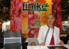 Ethem Karaduman of VFresh (Turkey), first time exhibitor .. known for their stonefruits in Singapore and now expanding