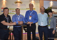 Rick Burden, Mario Flores, Clay Wittmeyer, Felipe Jullerat and Miri Liu made up the Naturipe team.