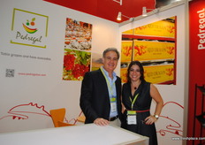 Alberto Macedo and Jesica Larovere Frigo from Pedregal, also part of the Peruvian pavilion.