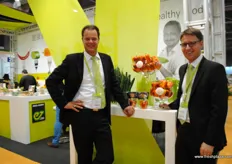 Chris Groot and Ruud Berkvens from Enza Zaden presenting their new breed of bellpeppers.