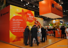 Hapag-Lloyd starts a new business unit, direct services between Asia and Latin America.