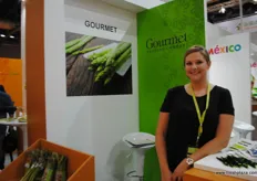 Laura Brunson from Gourmet at The Mexico stand.
