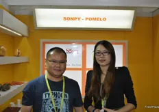 The products of Xiamen Sonpy Import & Export Co., Ltd. come from all over China and the company exports worldwide. In Hong Kong are Sandy Lai and Tessa Wang.