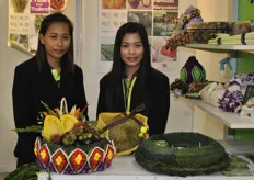 Chatchawal Orchid Co., Ltd. grows orchids in Thailand. Phanita Telavanich, the general manager, and Napapan Jitjumnong, are giving Fruit Logistica some colour.
