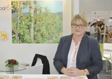 Olivia Tait is the Market Development Manager of Apple & Pear Australia Ltd. The organisation is doing a lot of work on the introduction and promotion of Australian apples and pears on the Chinese market.