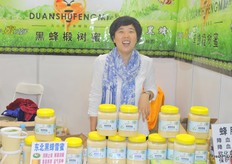 Having a laugh at the stand of Zhao Yun Black Bee.